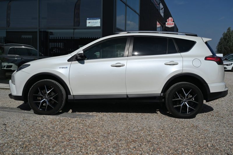 TOYOTA RAV4 HYBRIDE 197H 2WD DESIGN 01/2016