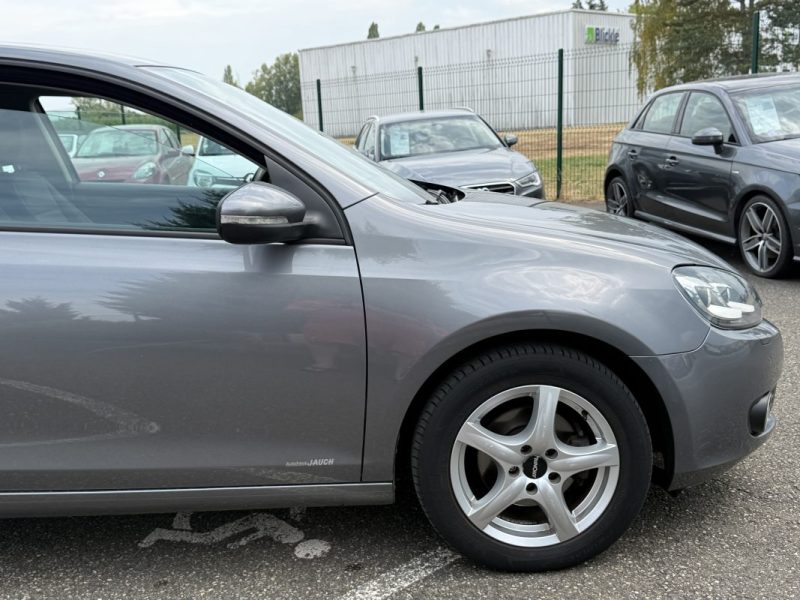Volkswagen Golf 1.6 TDI 105ch BlueMotion Confortline Garantie 6 Mois
