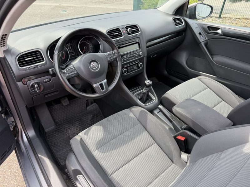 Volkswagen Golf 1.6 TDI 105ch BlueMotion Confortline Garantie 6 Mois