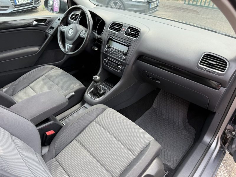 Volkswagen Golf 1.6 TDI 105ch BlueMotion Confortline Garantie 6 Mois