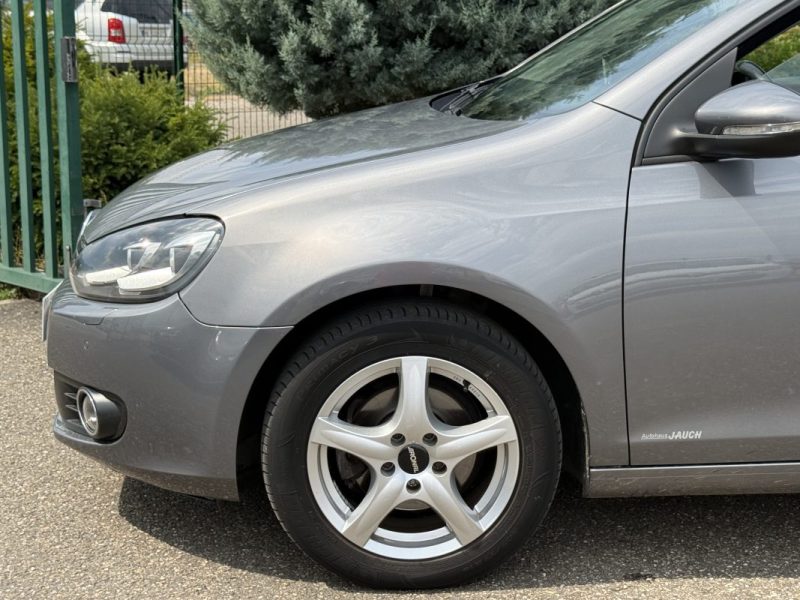 Volkswagen Golf 1.6 TDI 105ch BlueMotion Confortline Garantie 6 Mois
