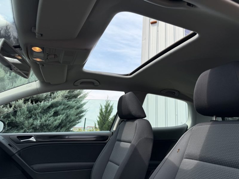 Volkswagen Golf 1.6 TDI 105ch BlueMotion Confortline Garantie 6 Mois