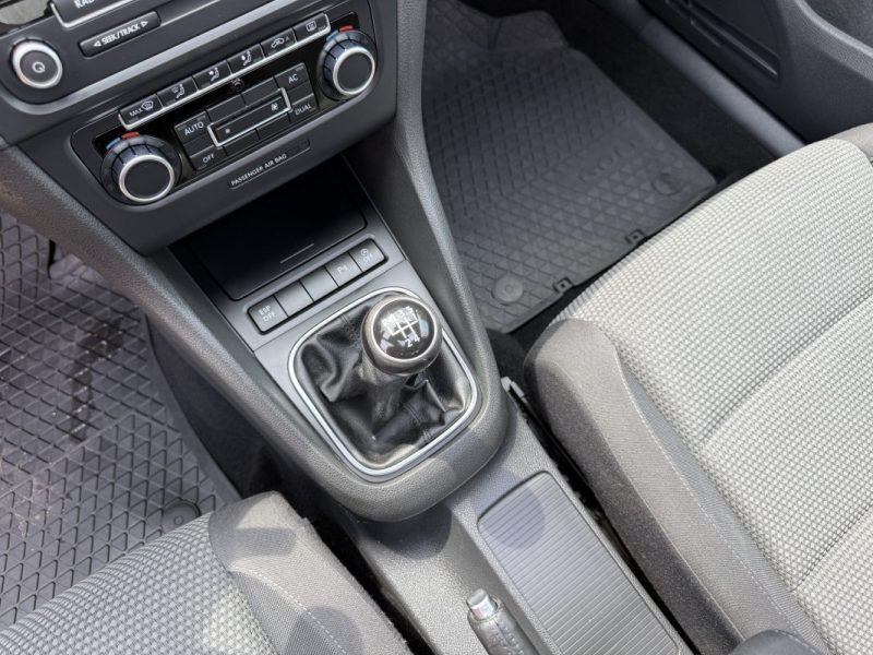 Volkswagen Golf 1.6 TDI 105ch BlueMotion Confortline Garantie 6 Mois