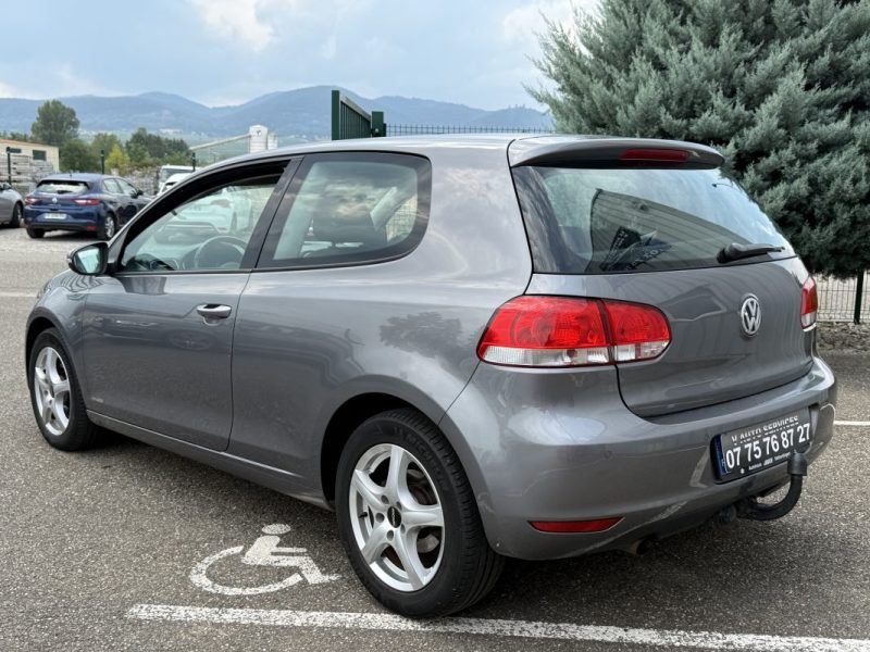 Volkswagen Golf 1.6 TDI 105ch BlueMotion Confortline Garantie 6 Mois
