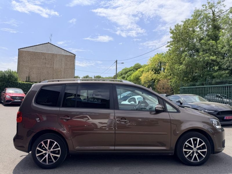 VOLKSWAGEN  TOURAN 1.6 TDI 105 CH CONFORTLINE 2010