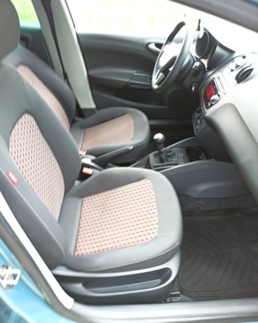 SEAT IBIZA 5PORTES 1.2 70CV 1ER MAIN GARANTIE 6MOIS