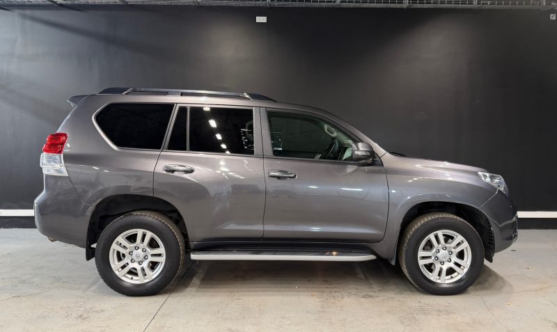 TOYOTA LAND CRUISER 3.0 D-4D 2010