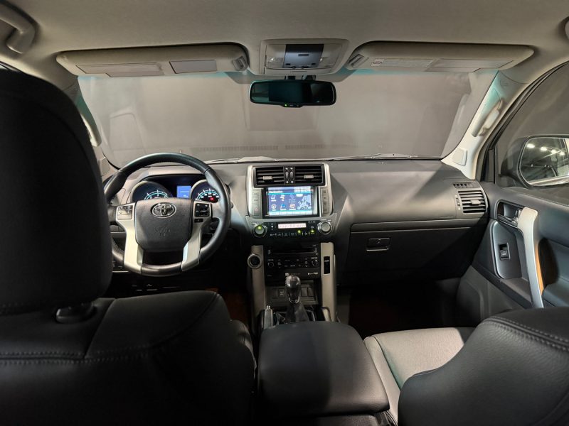 TOYOTA LAND CRUISER 3.0 D-4D 2010