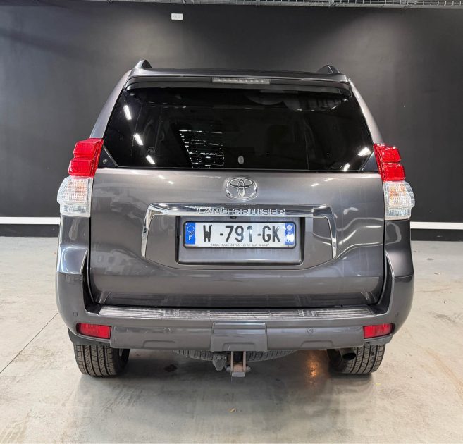 TOYOTA LAND CRUISER 3.0 D-4D 2010