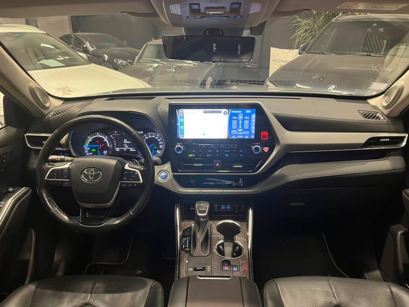 MAGNIFIQUE TOYOTA HIGHLANDER 4X4 7 PLACES 2.5 HYBRID 248CH (TOIT OUVRANT, CARPLAY, CAMÉRA 360)