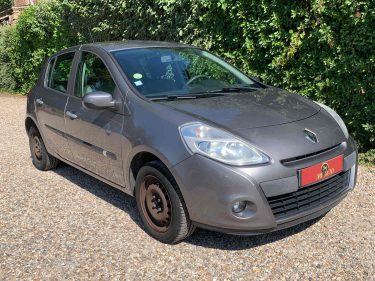 RENAULT CLIO III AUTHENTIQUE 1.5DCI 75 2010