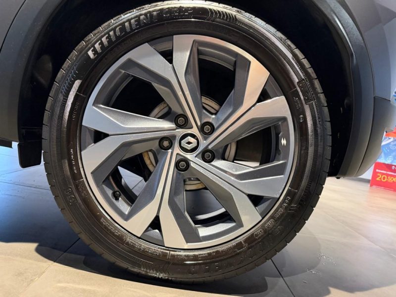 RENAULT CAPTUR RS LINE MILD HYBRID 160 EDC / BOSE 