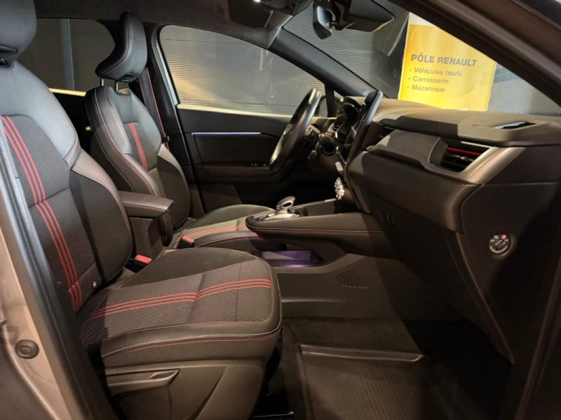 RENAULT CAPTUR RS LINE MILD HYBRID 160 EDC / BOSE 