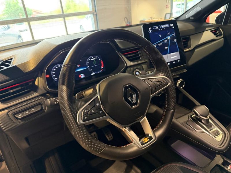 RENAULT CAPTUR RS LINE MILD HYBRID 160 EDC / BOSE 
