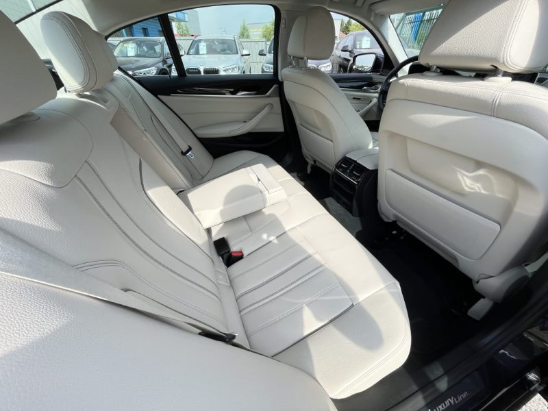 BMW Serie 5 520d G30 xDrive 190ch LuxuryLine BVA8