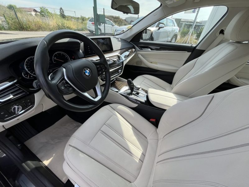 BMW Serie 5 520d G30 xDrive 190ch LuxuryLine BVA8
