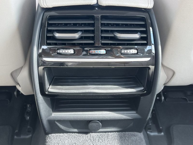 BMW Serie 5 520d G30 xDrive 190ch LuxuryLine BVA8