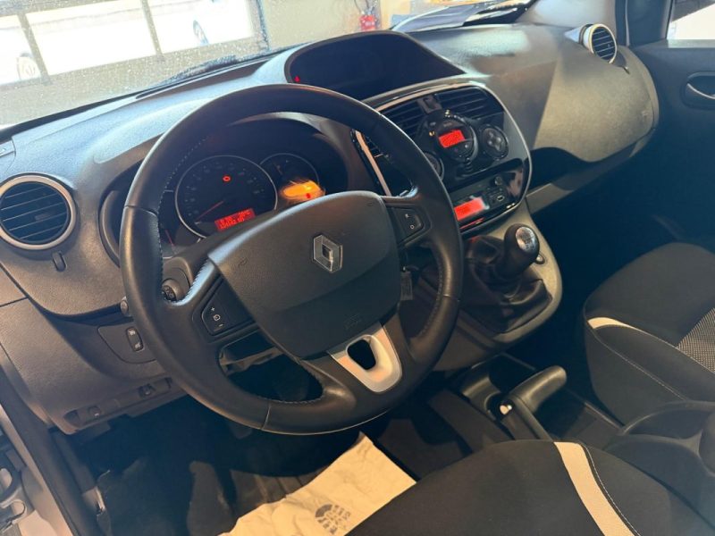 RENAULT KANGOO II 1.5 DCI 90 INTENS / SUIVI RENAULT  