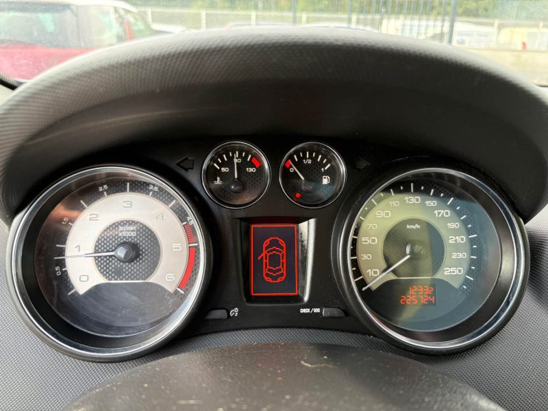 ✅PEUGEOT 308 PHASE 2 2.0 HDI 150ch SPORTIUM 308 2EME GENERATION 2L 150cv 150✅ 