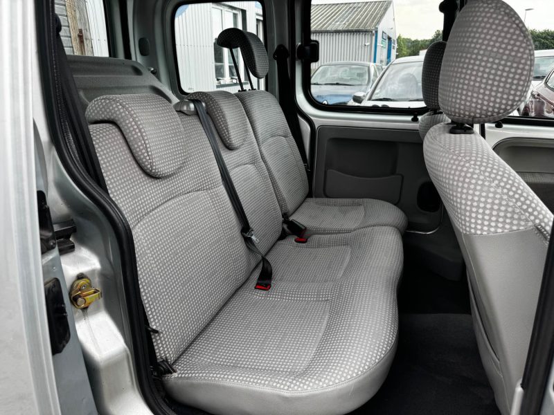 RENAULT KANGOO 1.2 16V 75CH  PMR 2005