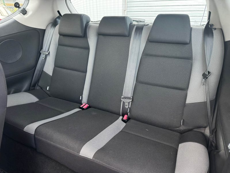 PEUGEOT 207 1.4 75 CH URBAN MOVE 