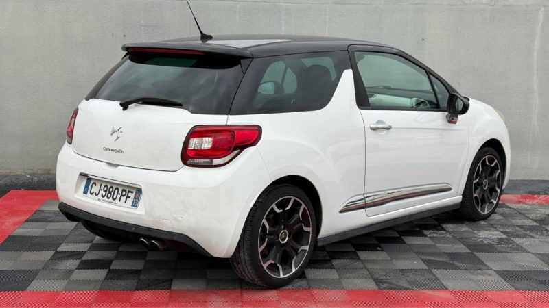 CITROEN DS3 1.6 THP 155 Cv SPORT CHIC  ** 1ERE MAIN **
