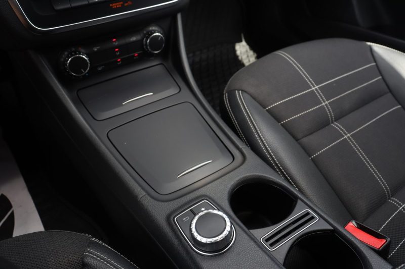 MERCEDES CLA SHOOTING BRAKE 200 CDI SENSATION 7G-DCT