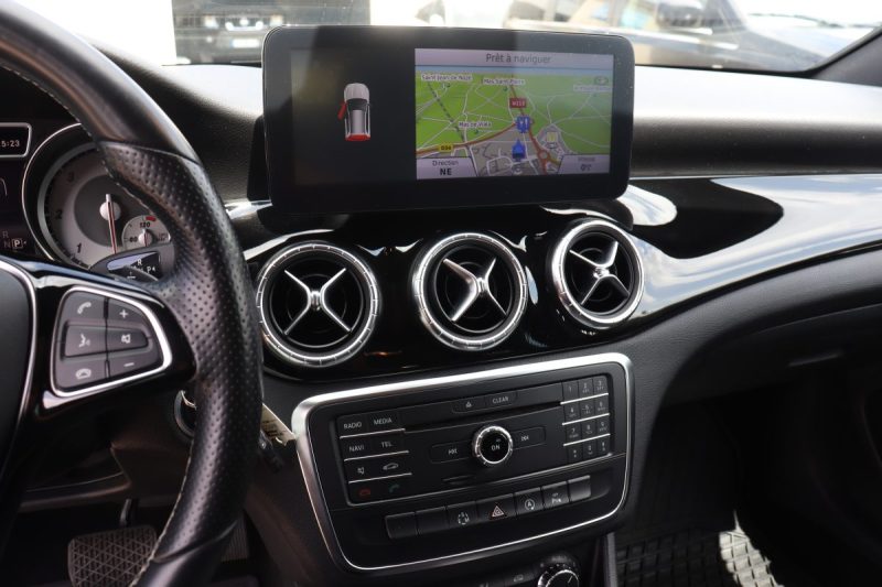 MERCEDES CLA SHOOTING BRAKE 200 CDI SENSATION 7G-DCT