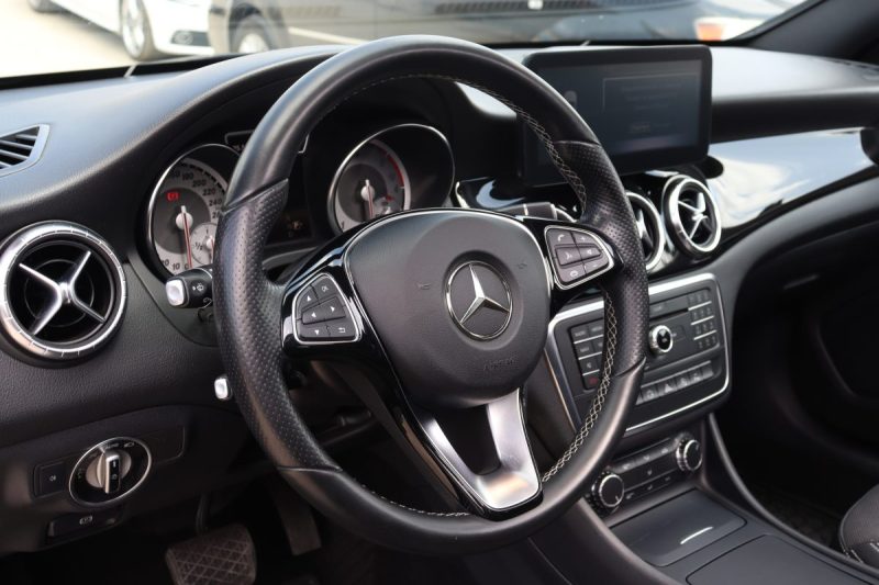 MERCEDES CLA SHOOTING BRAKE 200 CDI SENSATION 7G-DCT