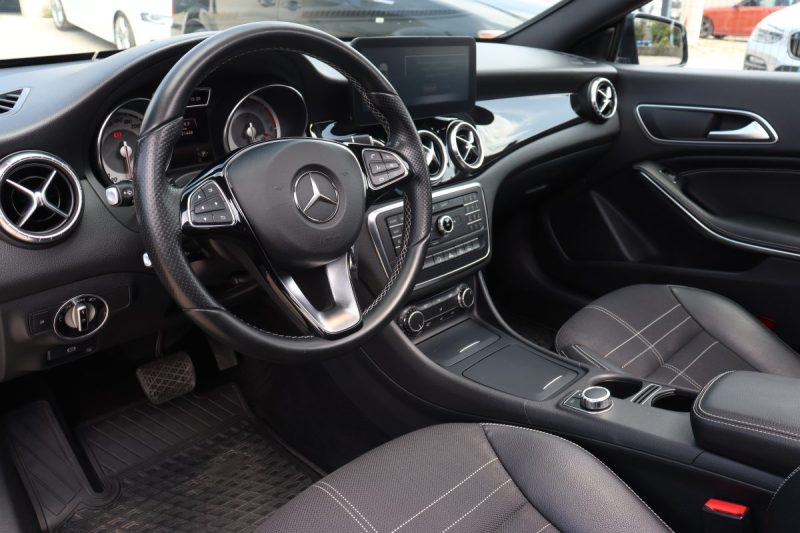 MERCEDES CLA SHOOTING BRAKE 200 CDI SENSATION 7G-DCT