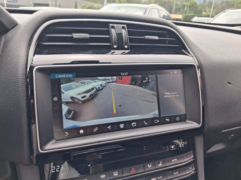 JAGUAR F-PACE 2.0 D 180 CV AWD PORTFOLIO VIRTUAL COCKPIT CUIR 