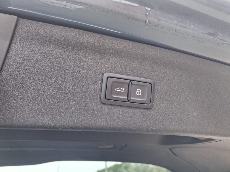 AUDI Q3 2.0 TDI 184 CV S-LINE QUATTRO TOIT OUVRANT PANORAMIQUE/SON BOSE/CUIR  