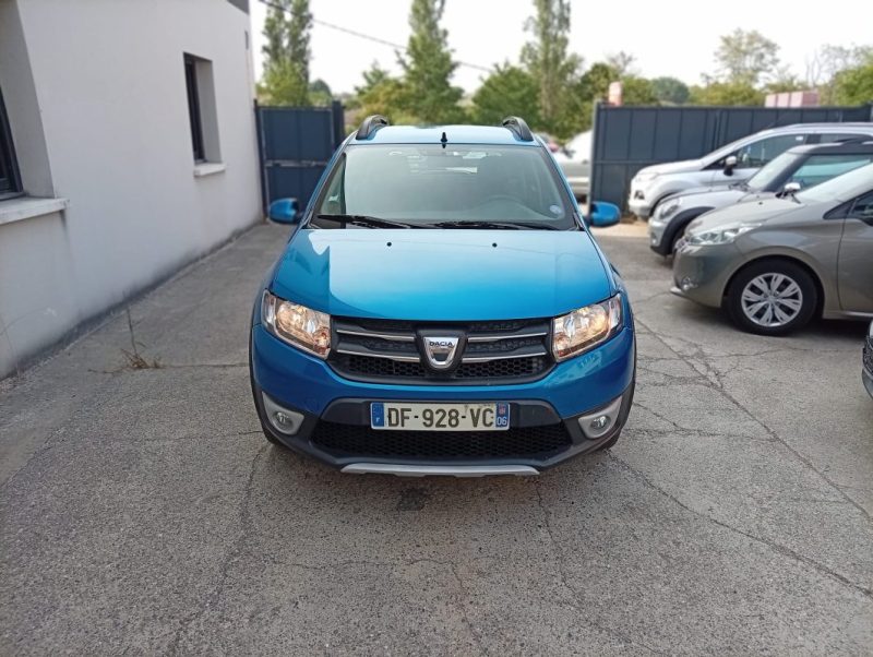 DACIA SANDERO TCE 90 STEPWAY AMBIANCE 2014