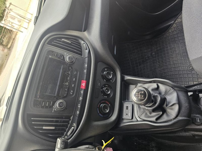 FIAT DOBLO CARGO 2016 / 1ere main / 6500 HT 