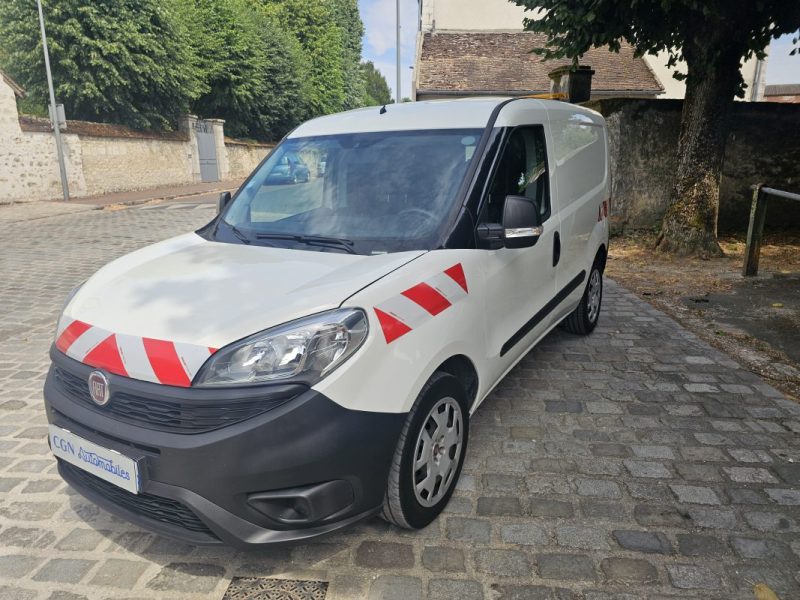 FIAT DOBLO CARGO 2016 / 1ere main / 6500 HT 