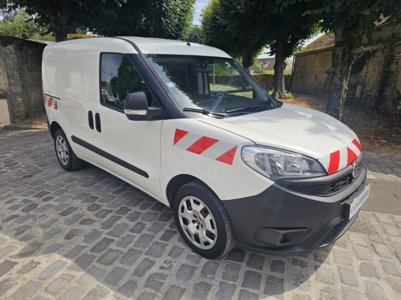 FIAT DOBLO CARGO 2016 / 1ere main / 6500 HT 