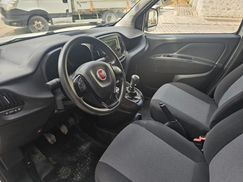 FIAT DOBLO CARGO 2016 / 1ere main / 6500 HT 
