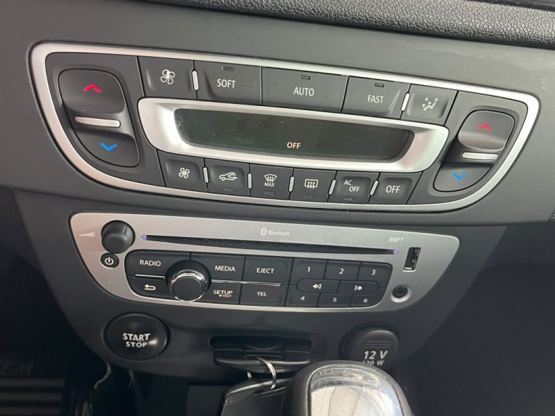 🚗 RENAULT MÉGANE III 1.5 DCI 110ch ⚙️ BOSE 🪑 Semi-cuir 📡 Radars 360 ❄️ Climatisation