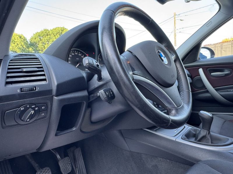 BMW 116 I PACK SPORT 122Ch CLIM/XENON/REGULATEUR DE VITESSE 135000Km