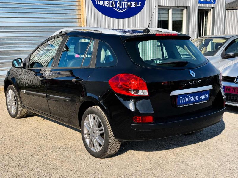 RENAULT CLIO 1.2 16V 75 CH 20E ANNIVERSAIRE 2011