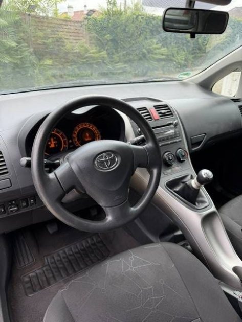 TOYOTA AURIS 1.3 BASICS 2009 - Distrib ok - Climatisation - SUIVIT TOYOTA