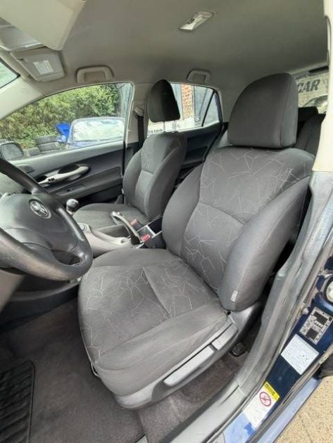 TOYOTA AURIS 1.3 BASICS 2009 - Distrib ok - Climatisation - SUIVIT TOYOTA