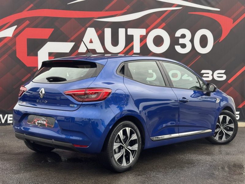 RENAULT CLIO 5 1.6 E-TECH FULL HYBRID 145CH EQUILIBRE 2022