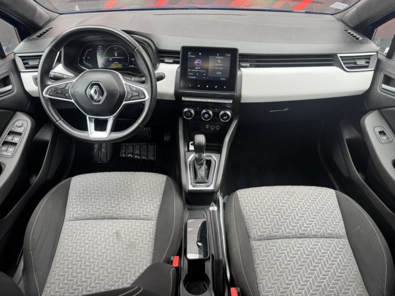 RENAULT CLIO 5 1.6 E-TECH FULL HYBRID 145CH EQUILIBRE 2022