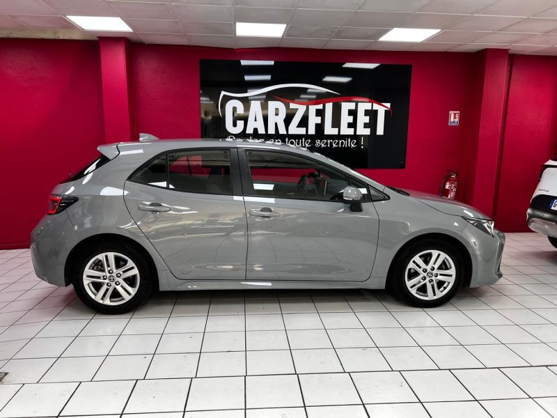 TOYOTA COROLLA BERLINE HYBRIDE 1.8 DYNAMIC BUSINESS 122cv/1 ERE MAIN/TVA RECUPERABLE