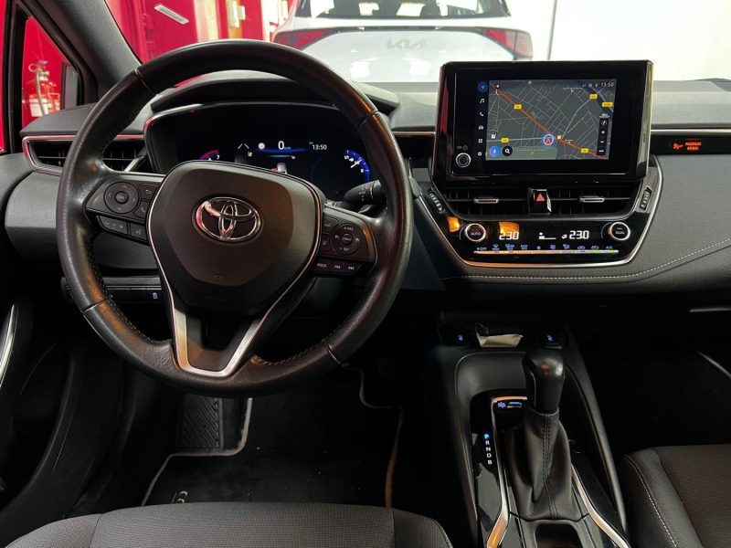 TOYOTA COROLLA BERLINE HYBRIDE 1.8 DYNAMIC BUSINESS 122cv/1 ERE MAIN/TVA RECUPERABLE