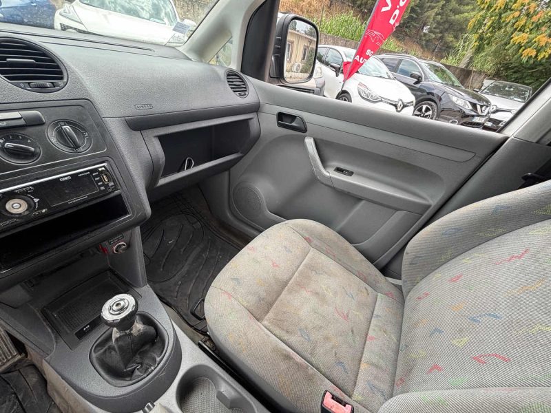 VOLKSWAGEN CADDY VAN SDI 70 2004
