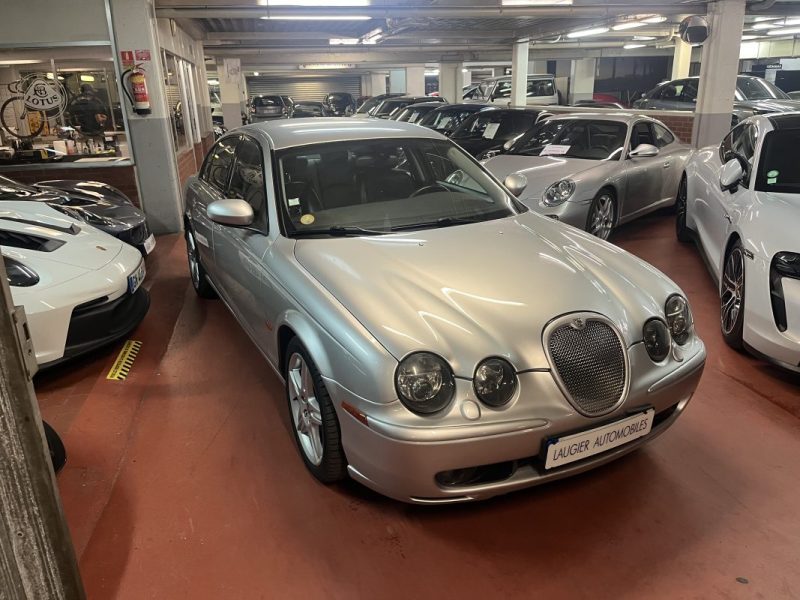 JAGUAR S-TYPE 4.2 V8 R