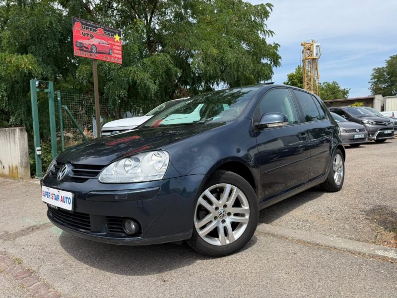 VOLKSWAGEN GOLF 5 1.9 TDi 105CH CONFORT 5P BVM5