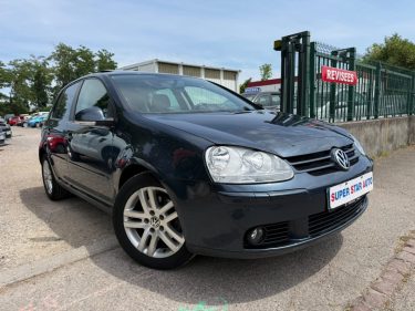 VOLKSWAGEN GOLF 5 1.9 TDi 105CH CONFORT 5P BVM5